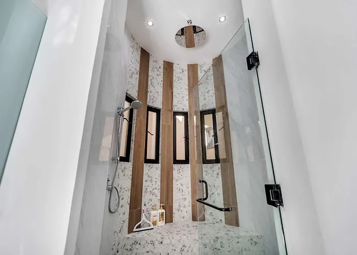 Marbella Lane Grand Private Luxury * Cabo San Lucas