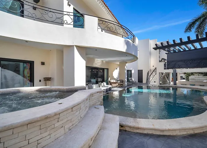 Marbella Lane Grand Private Luxury